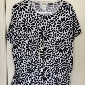 Talbots white and black knit top 1X